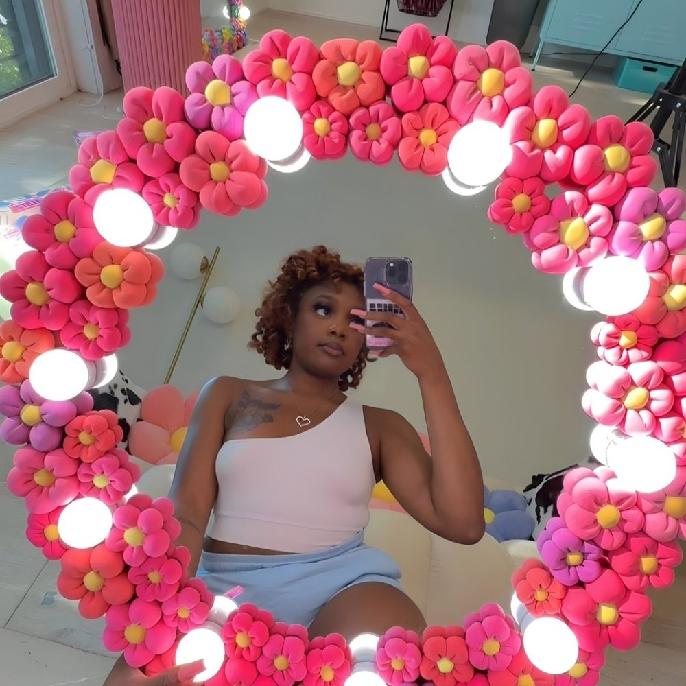 Handmade Clay Flower Mirror with Light Bulbs